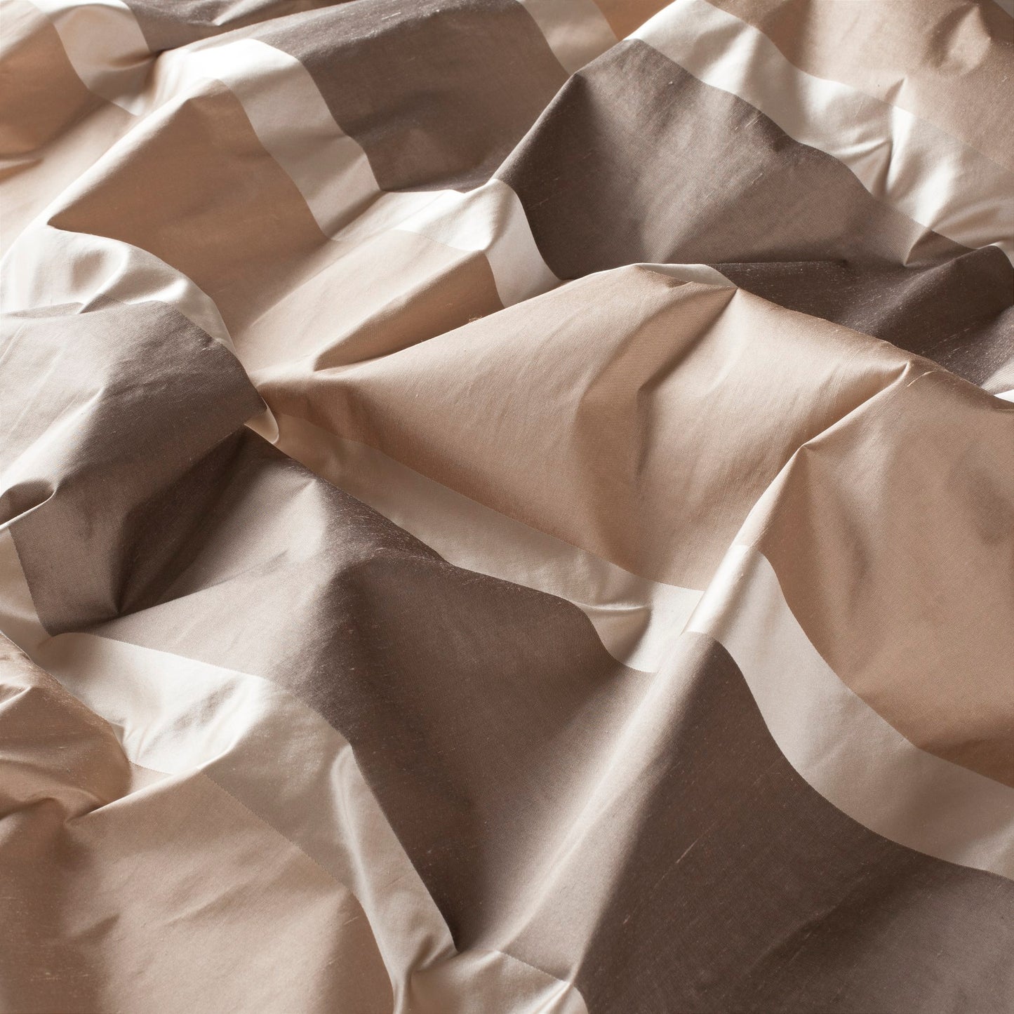Aloro Fabric