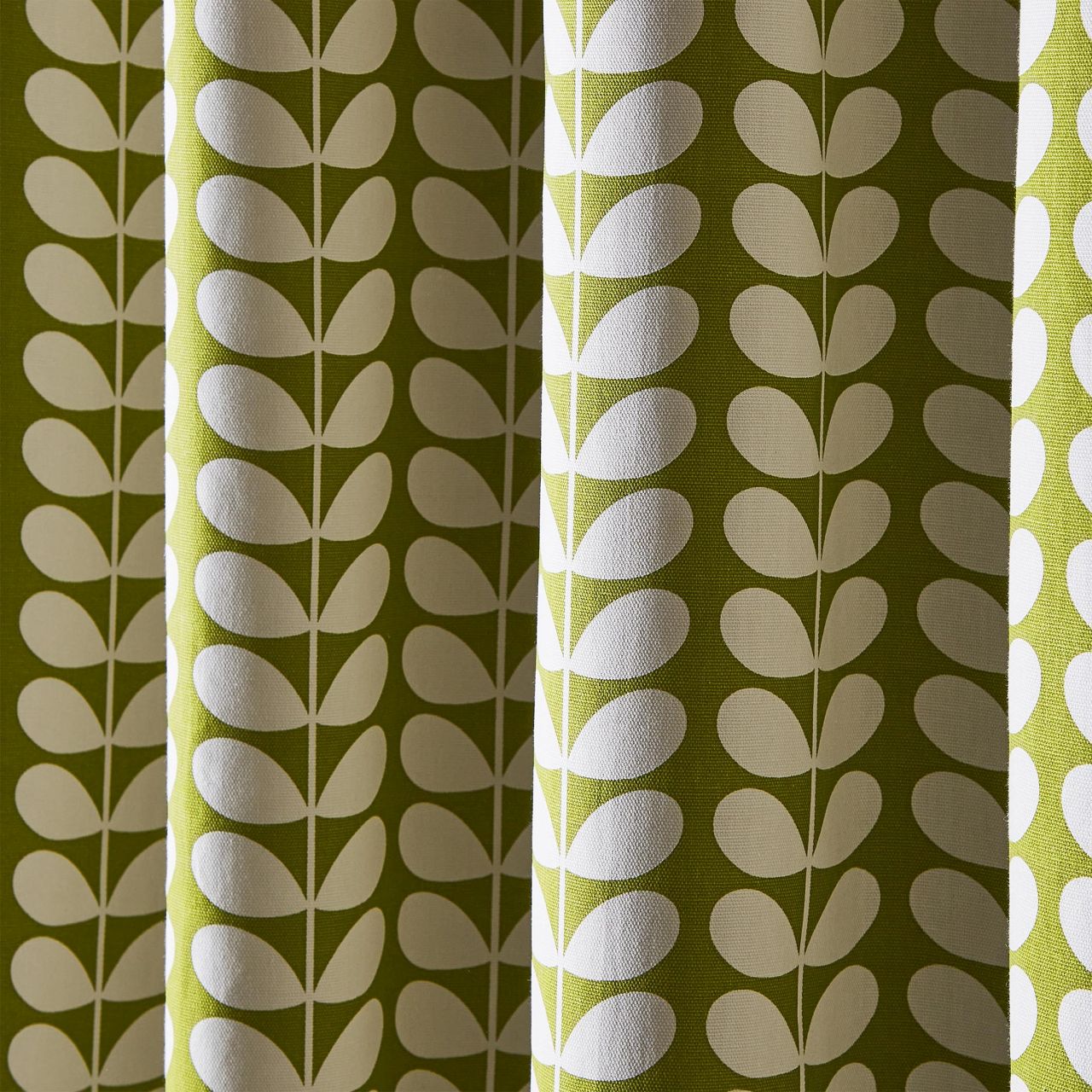 Solid Stem Eyelet Curtains - Pear